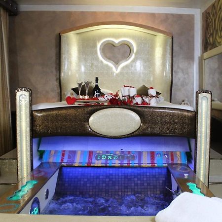 Spa B&B Roma D'Autore Il Nido D'Amore Екстериор снимка