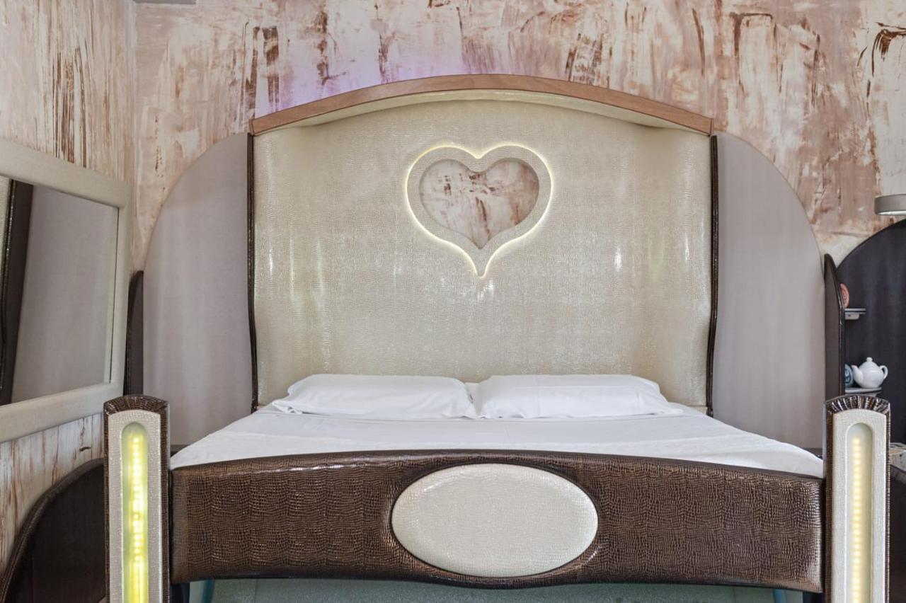 Spa B&B Roma D'Autore Il Nido D'Amore Екстериор снимка